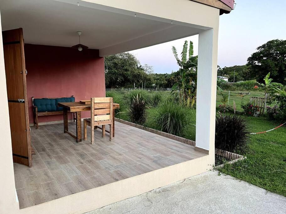 Jolie Petite Maison A La Campagne Le Moule Esterno foto